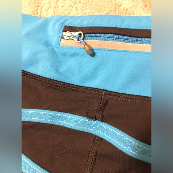 Lululemon athletic yoga pants - Picture 5 of 8